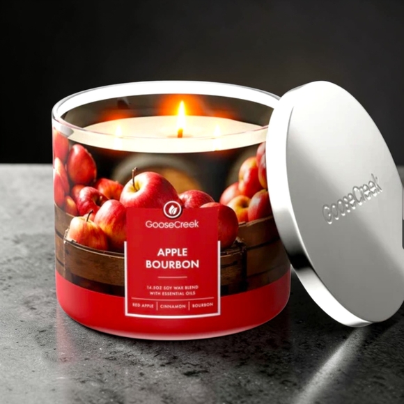 Goose Creek Apple Bourbon 3-Wick Candle - Picture 2 of 4